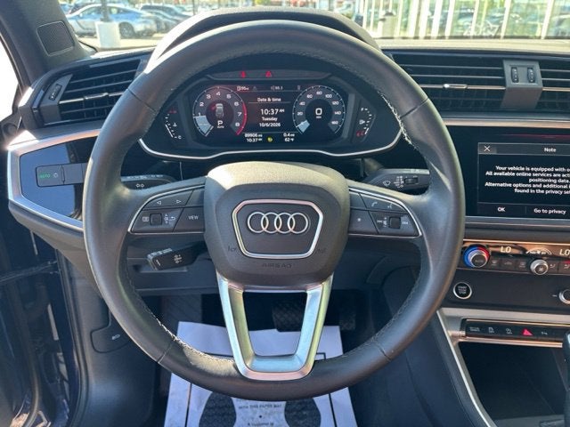 2022 Audi Q3 Premium quattro
