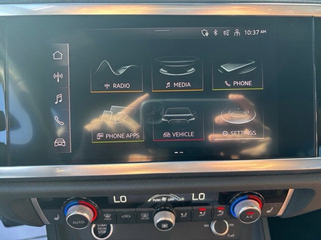 2022 Audi Q3 Premium quattro
