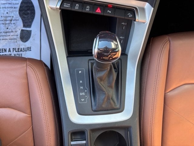 2022 Audi Q3 Premium quattro