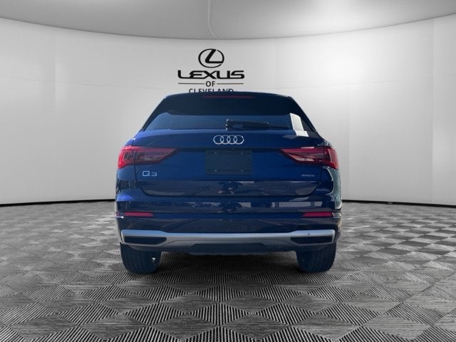 2022 Audi Q3 Premium quattro