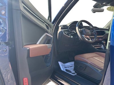 2022 Audi Q3 Premium quattro