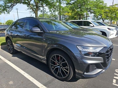 2021 Audi Q8 55 Premium Plus quattro