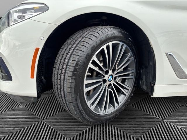 2019 BMW 5 Series 540i xDrive