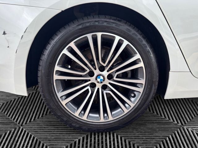 2019 BMW 5 Series 540i xDrive