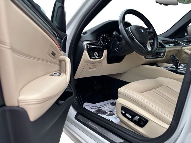 2019 BMW 5 Series 540i xDrive