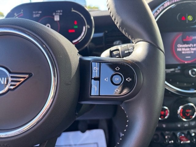 2024 MINI Cooper S Iconic