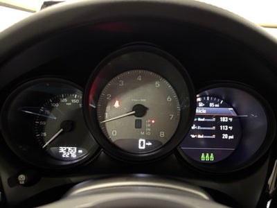 2022 Porsche Macan S