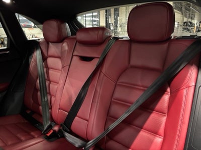 2022 Porsche Macan S