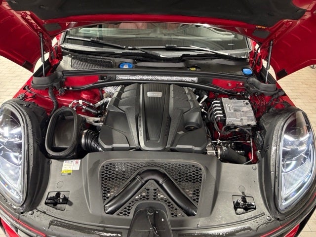 2022 Porsche Macan S