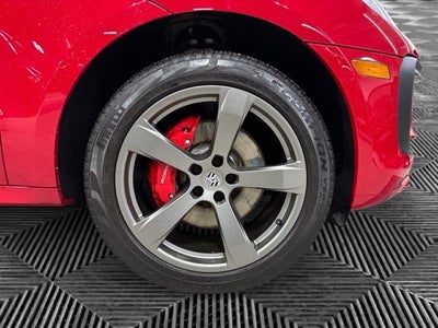 2022 Porsche Macan S