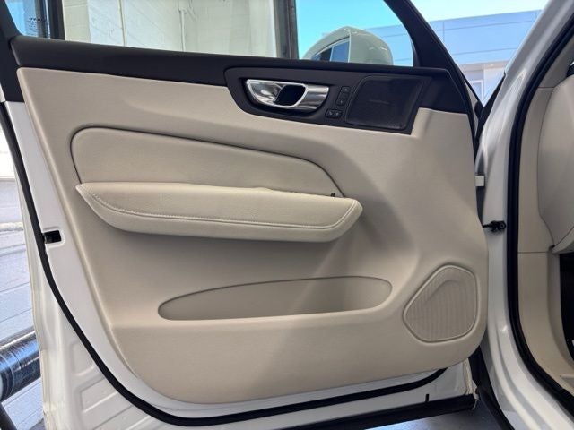 2019 Volvo XC60 T6 Momentum