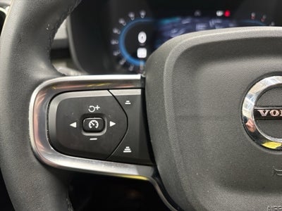 2023 Volvo XC40 Ultimate