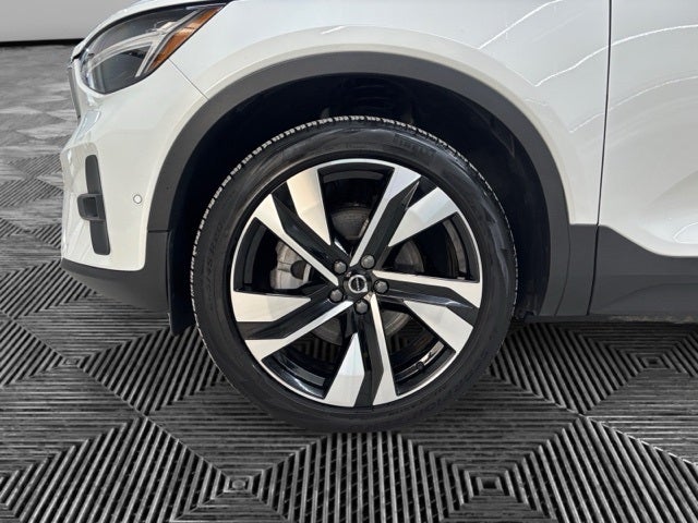 2023 Volvo XC40 Ultimate