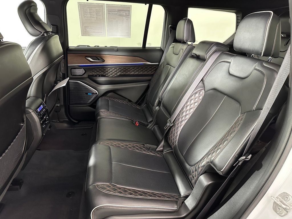 2023 Jeep Grand Cherokee L Summit