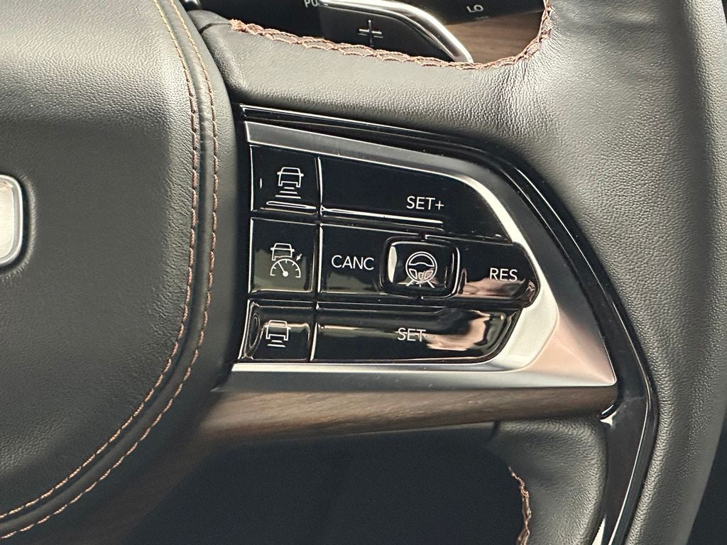 2023 Jeep Grand Cherokee L Summit