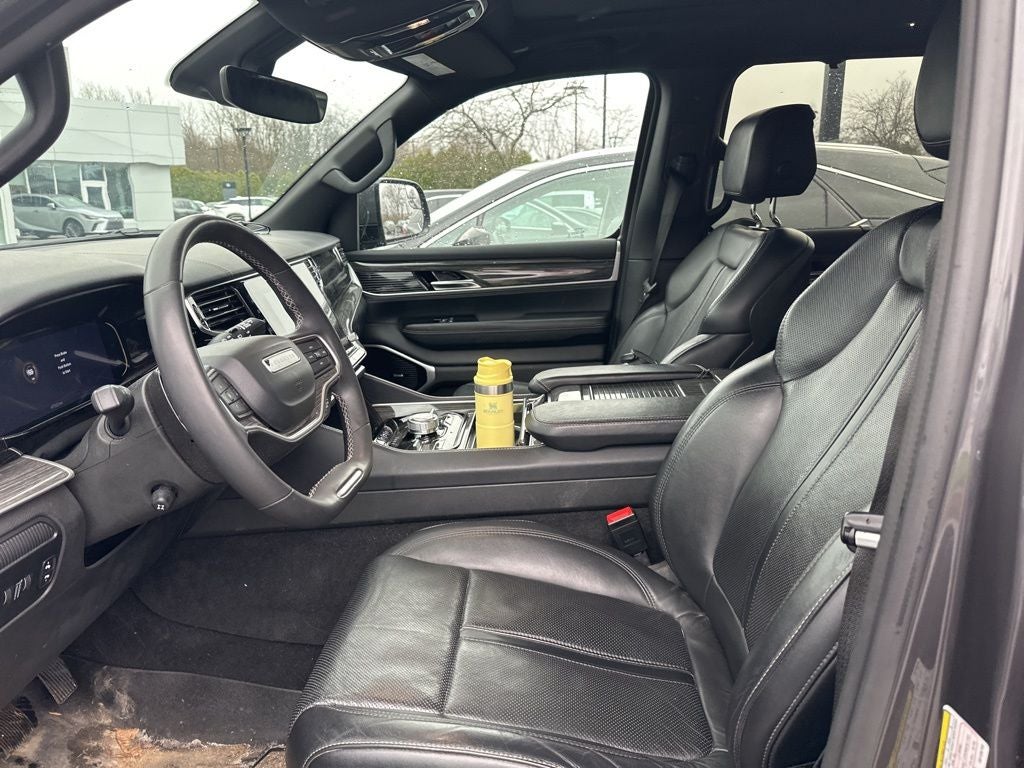 2022 Jeep Wagoneer Series III