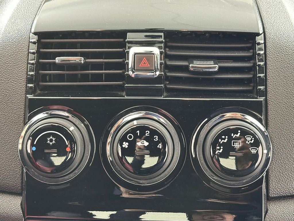 2007 Saturn Sky Base