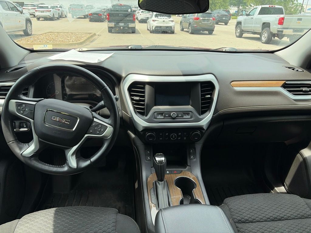 2018 GMC Acadia SLE-2