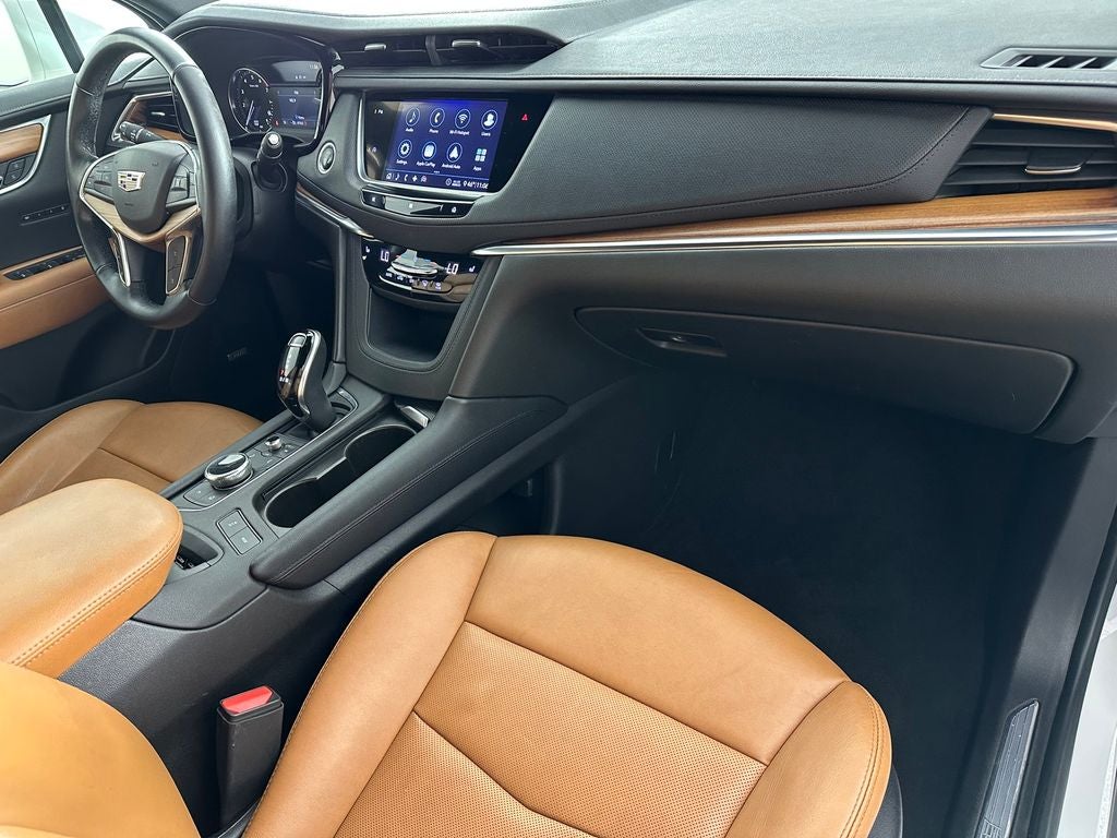2020 Cadillac XT5 Premium Luxury