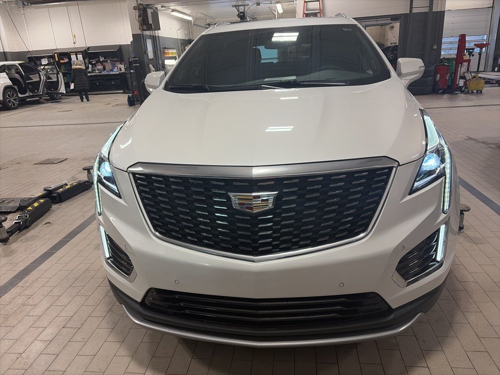 2022 Cadillac XT5 Premium Luxury
