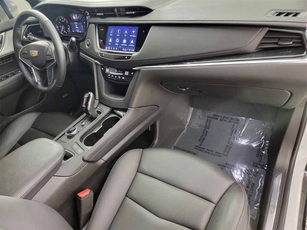 2022 Cadillac XT5 Premium Luxury