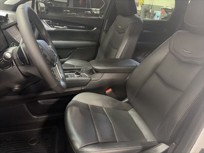 2022 Cadillac XT5 Premium Luxury
