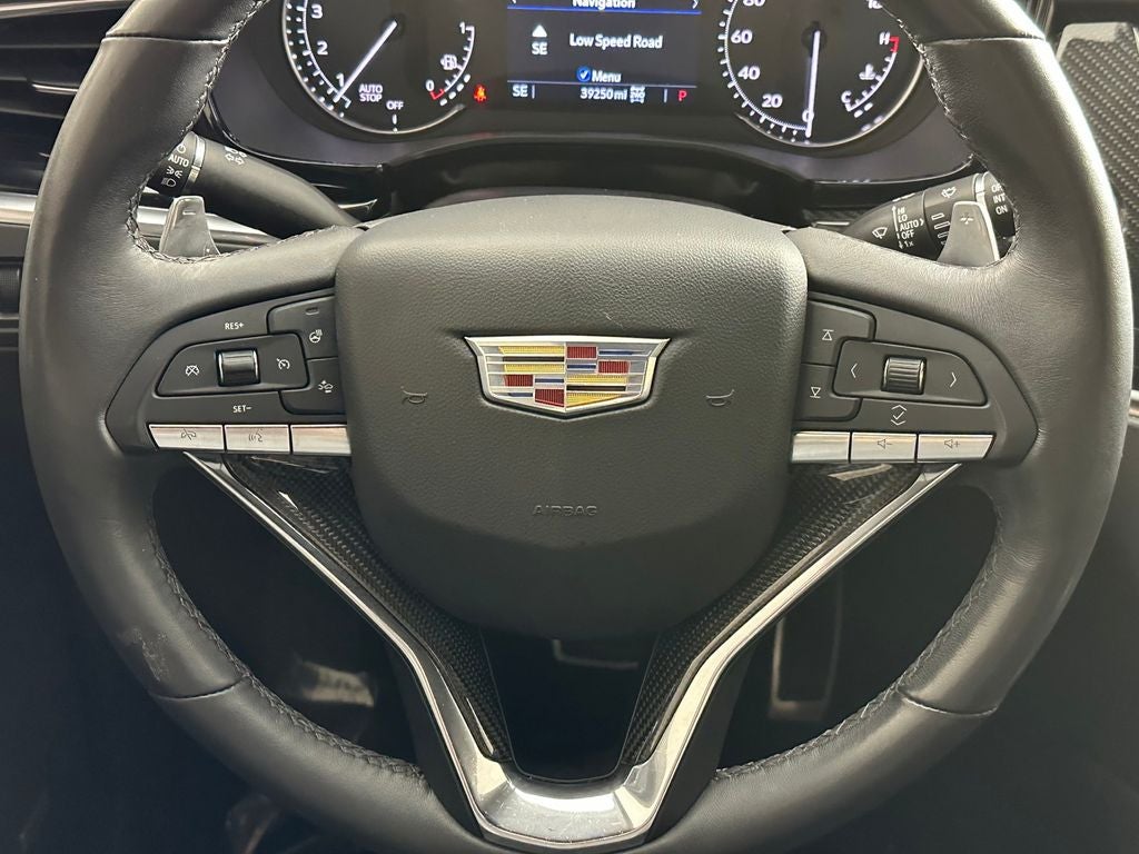 2023 Cadillac XT6 Sport