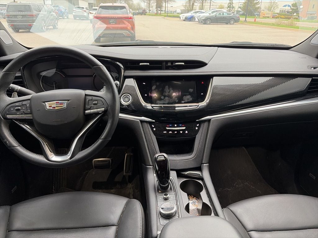 2023 Cadillac XT6 Sport