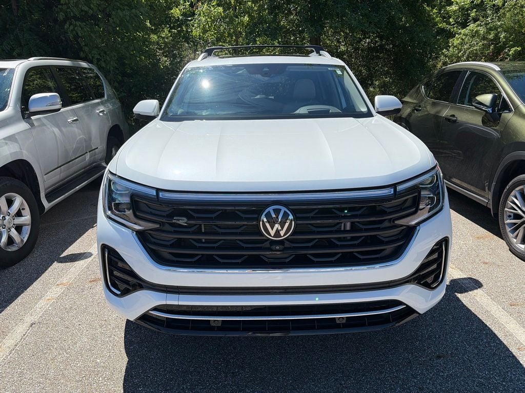 2024 Volkswagen Atlas 2.0T SEL Premium R-Line