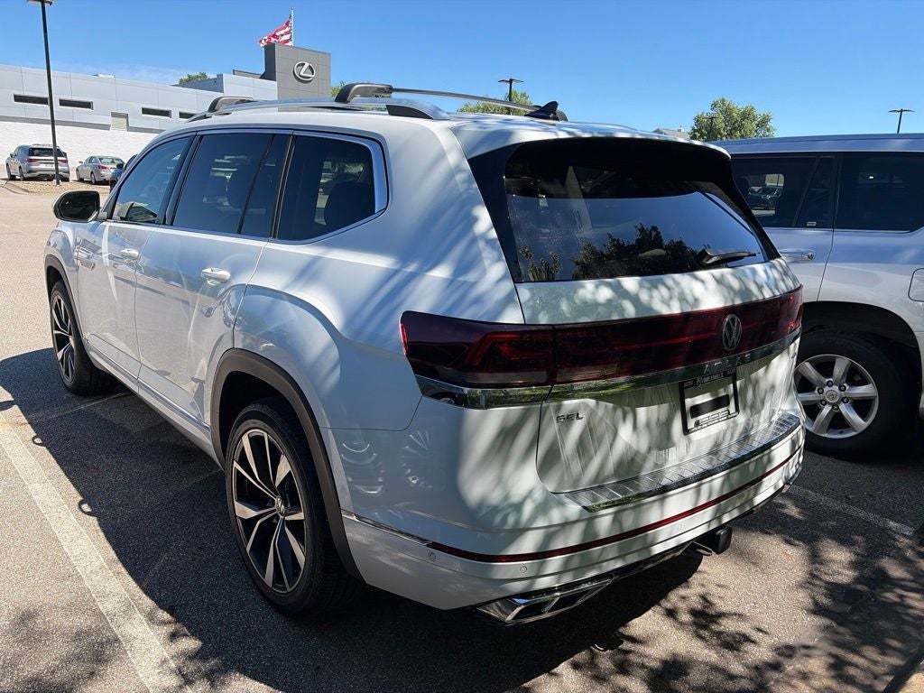 2024 Volkswagen Atlas 2.0T SEL Premium R-Line
