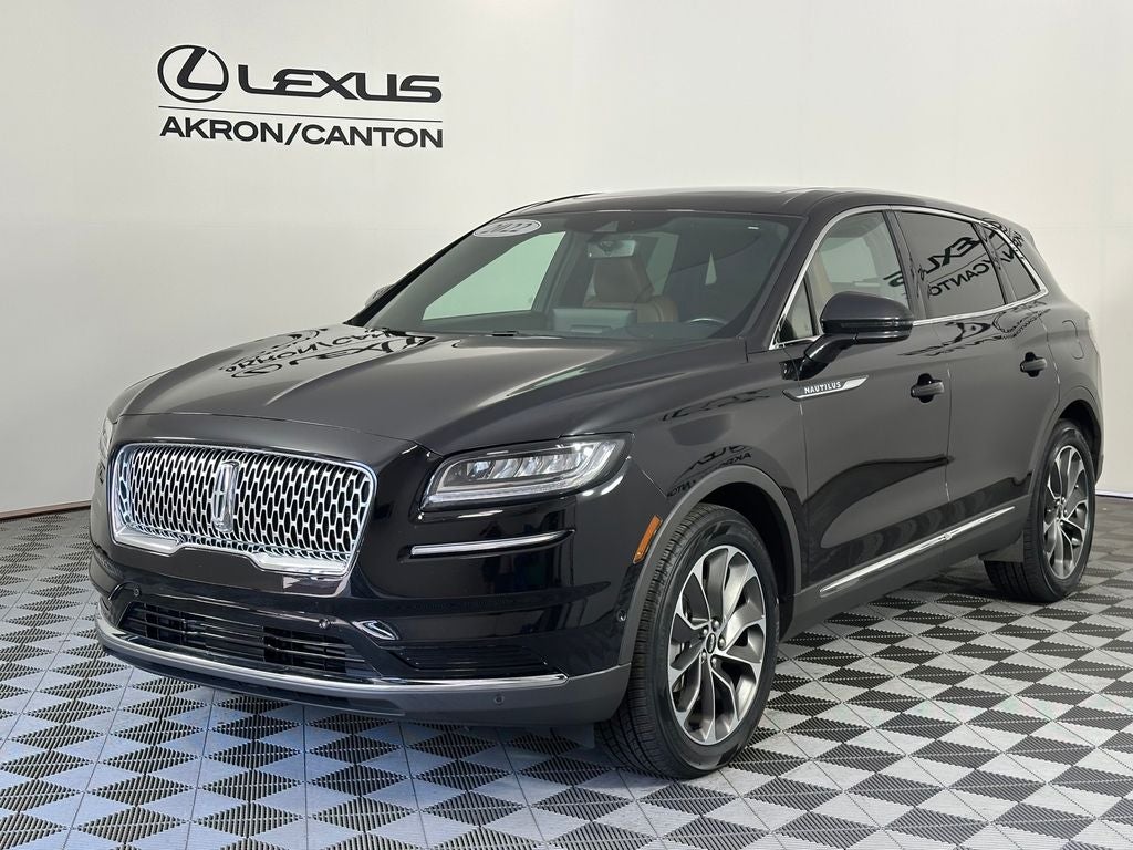 2022 Lincoln Nautilus Reserve