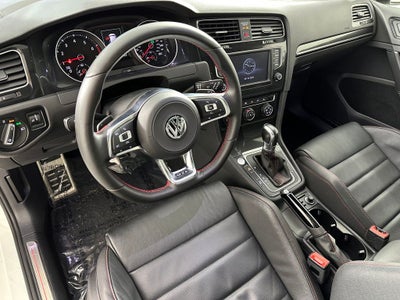 2017 Volkswagen Golf GTI SE