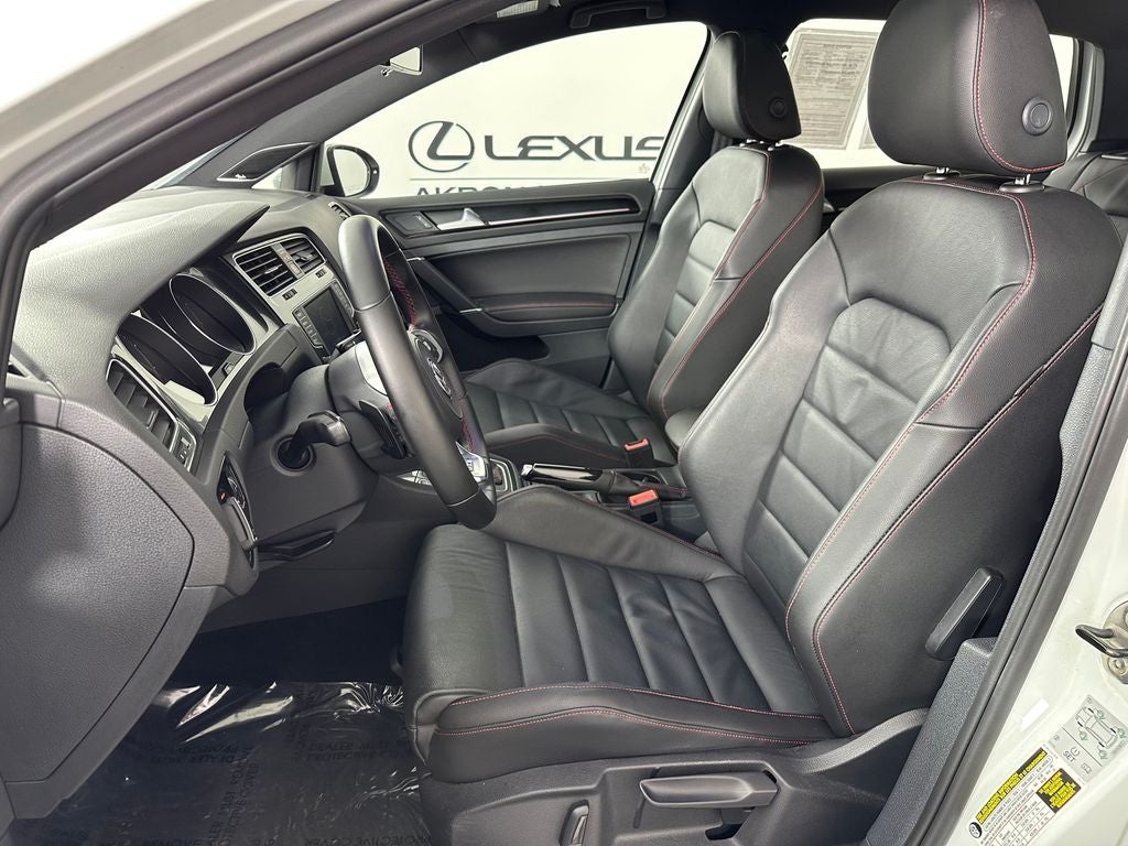 2017 Volkswagen Golf GTI SE