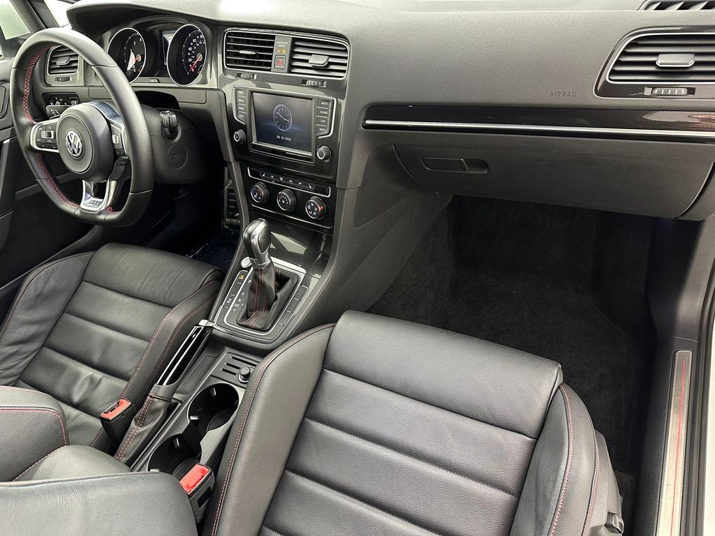 2017 Volkswagen Golf GTI SE