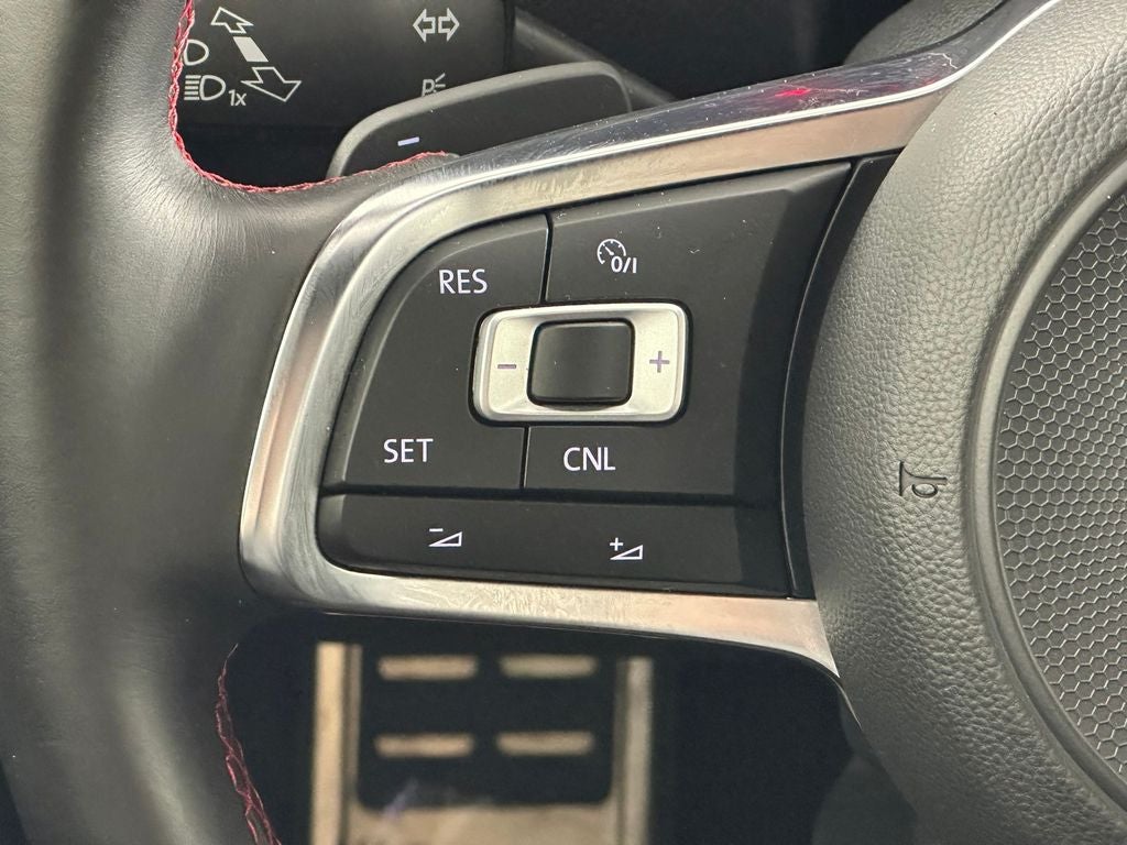 2017 Volkswagen Golf GTI SE