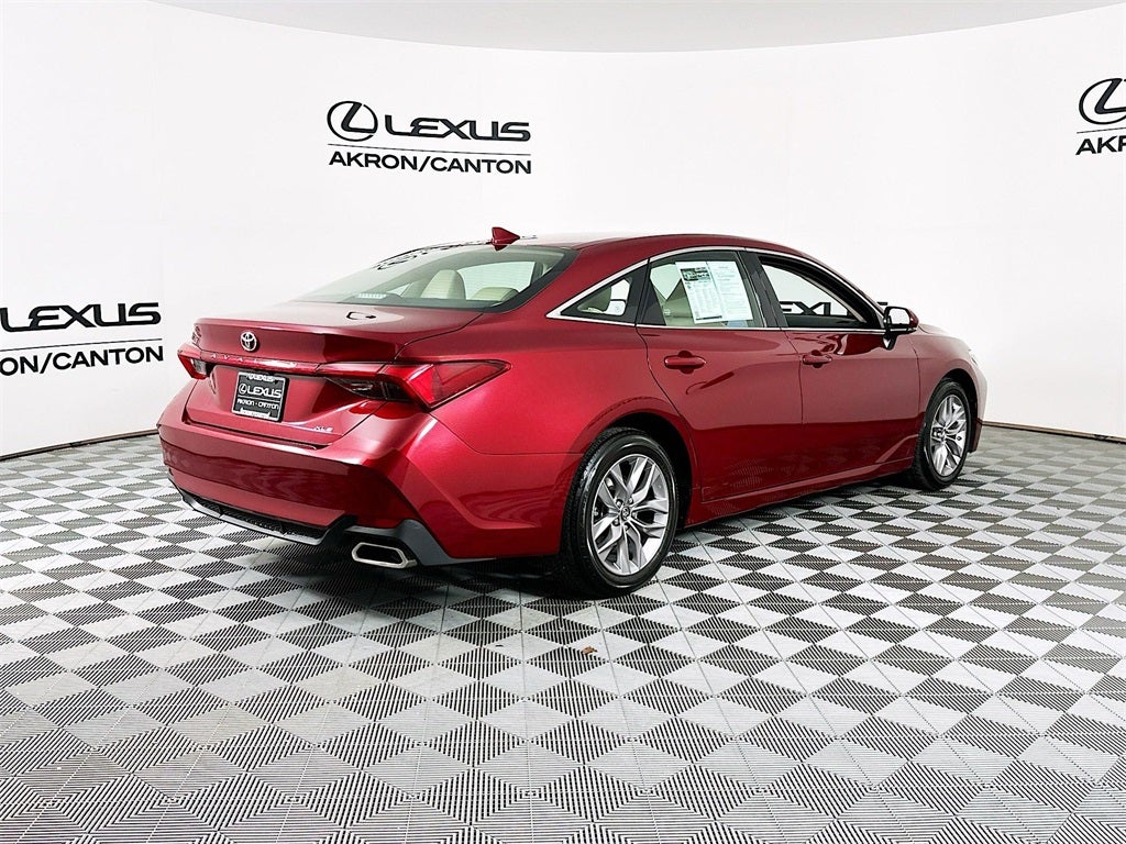 2019 Toyota Avalon XLE