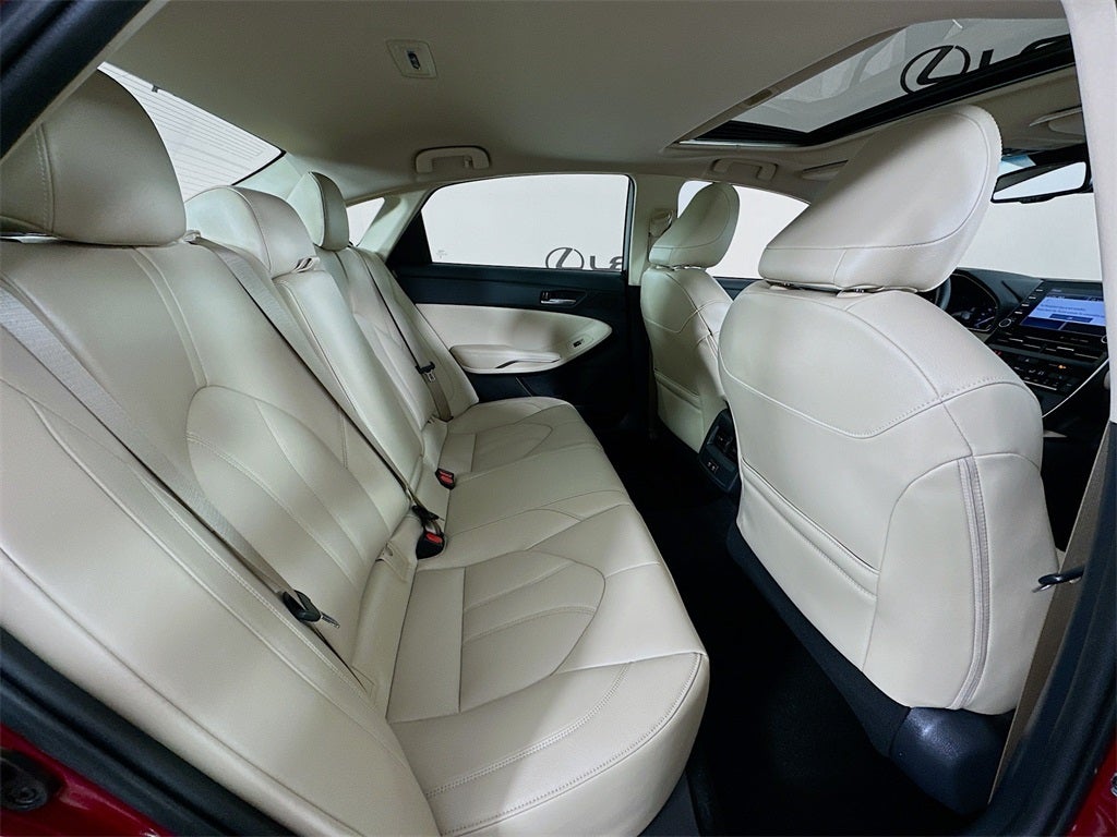 2019 Toyota Avalon XLE