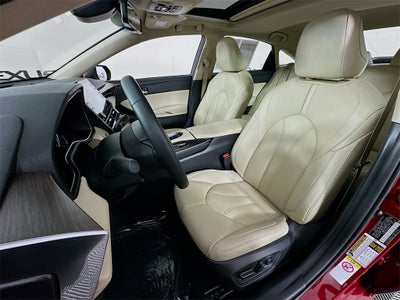 2019 Toyota Avalon XLE