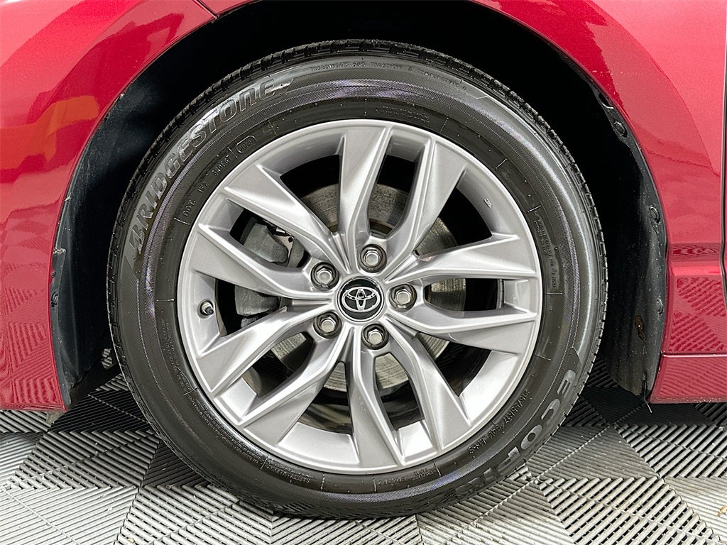 2019 Toyota Avalon XLE