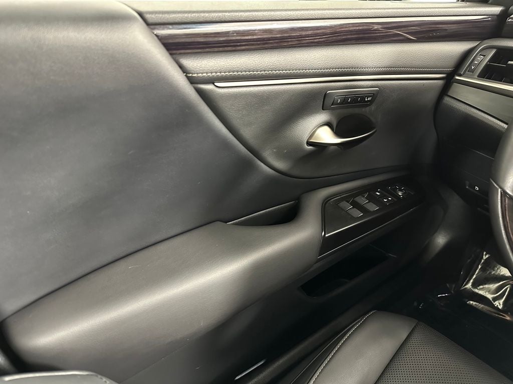 2019 Lexus ES 350