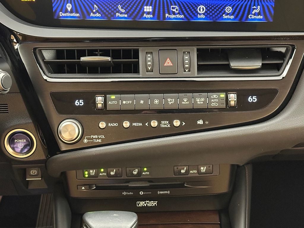 2022 Lexus ES 300h Premium