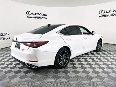 2022 Lexus ES 350