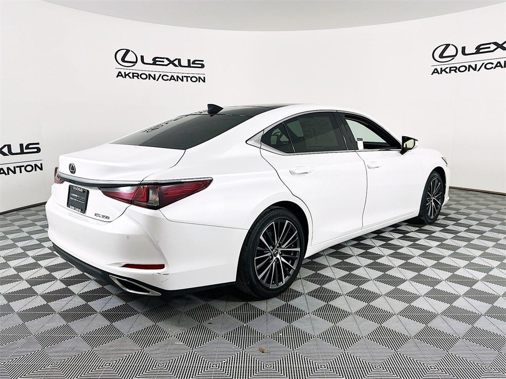 2022 Lexus ES 350