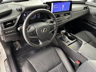 2025 Lexus ES 350 Luxury
