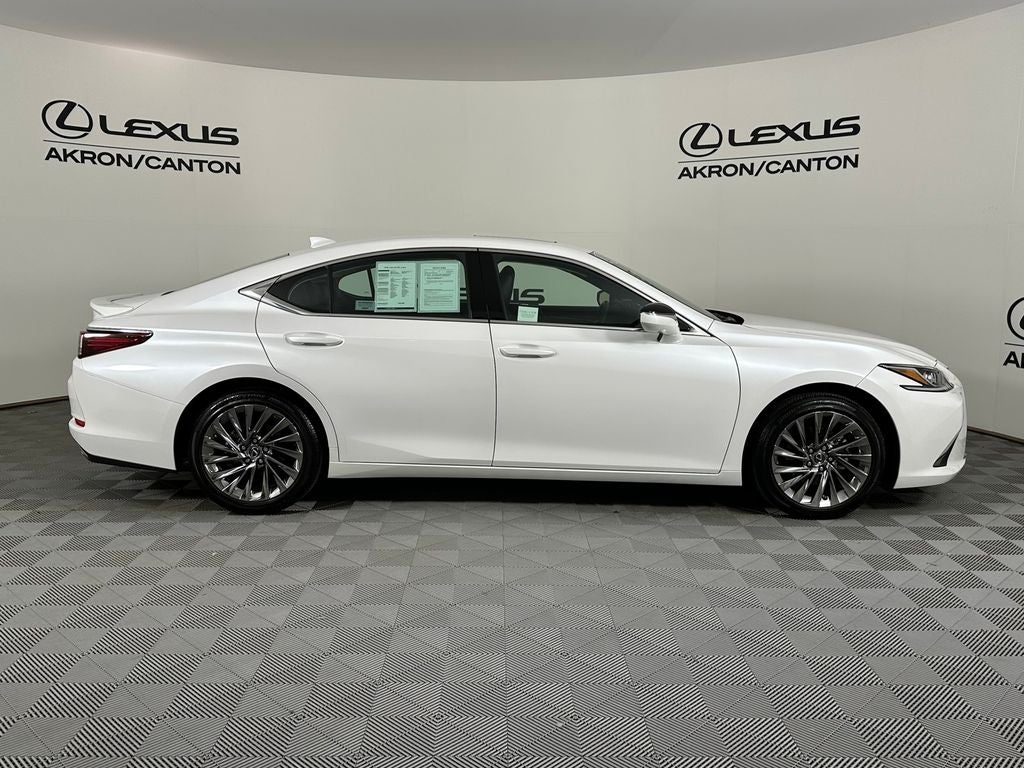 2025 Lexus ES 350 Luxury