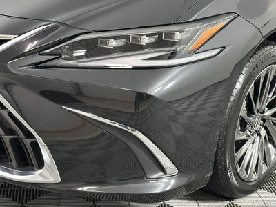 2024 Lexus ES 300h Ultra Luxury