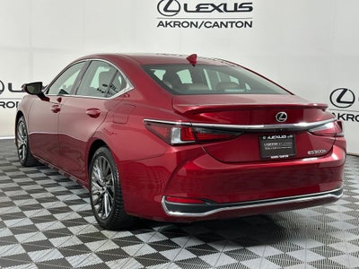 2025 Lexus ES 300h Ultra Luxury