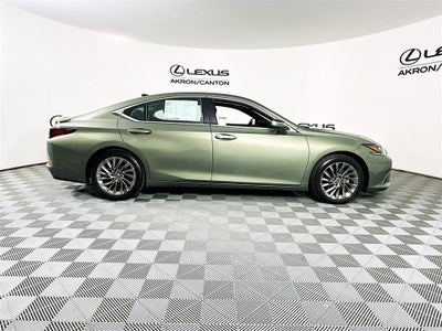 2025 Lexus ES 350 Ultra Luxury