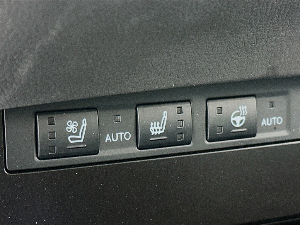 2025 Lexus ES 350 Ultra Luxury