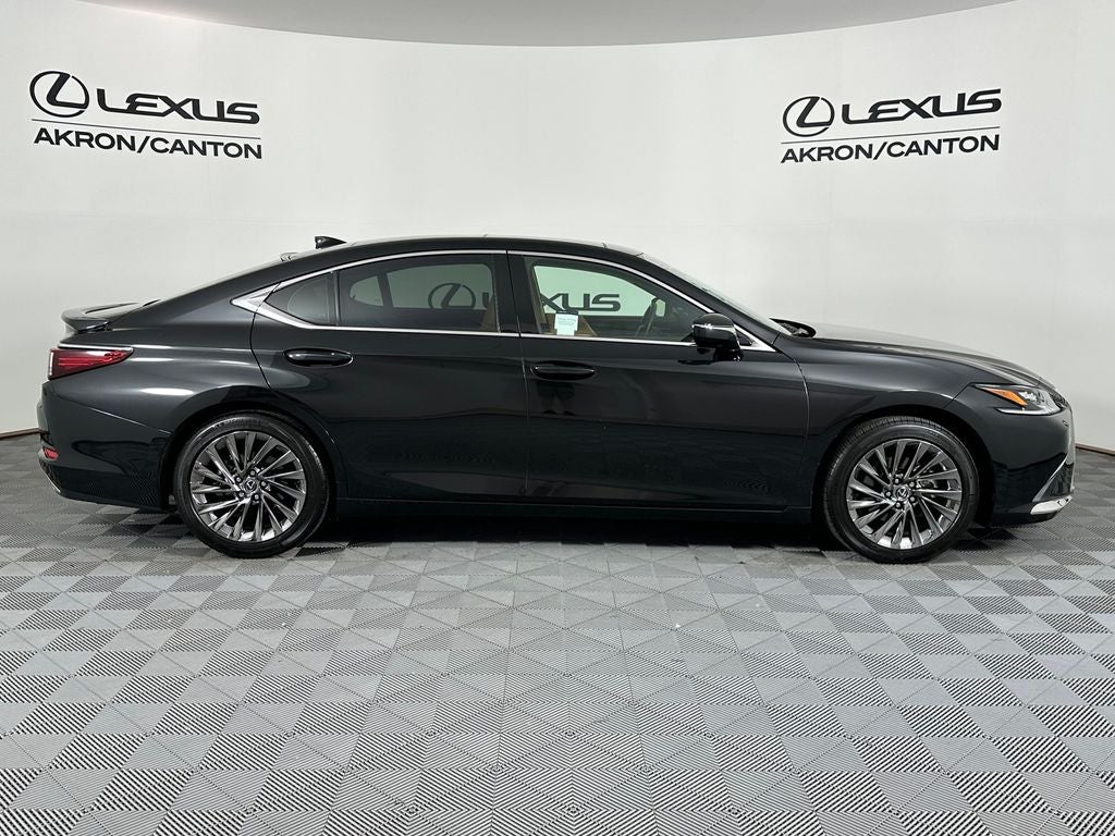 2024 Lexus ES 350 Ultra Luxury